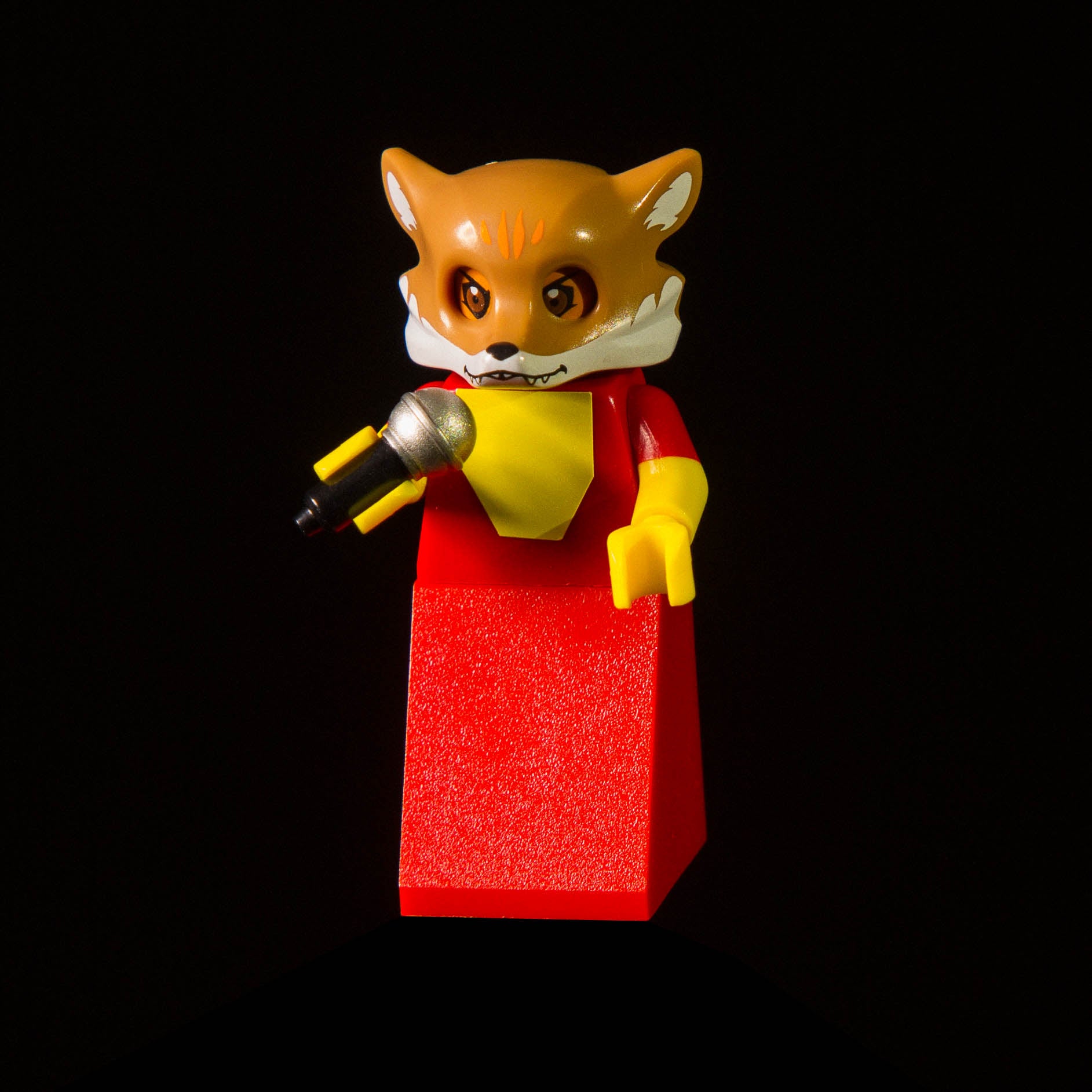 Lego minifigure fox sale